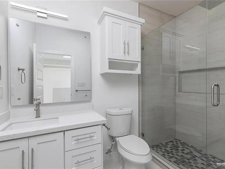 1910 Sunset Dr — Photo 19