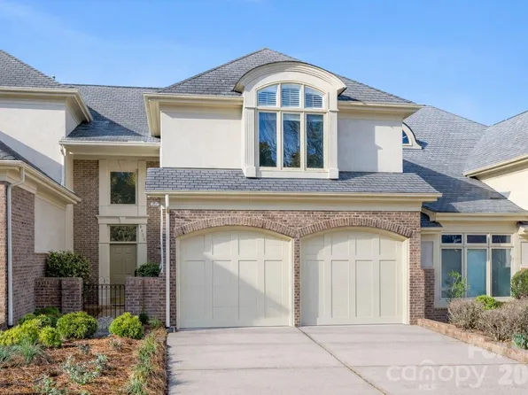 8934 Challis Hill Ln, Charlotte, NC 28226