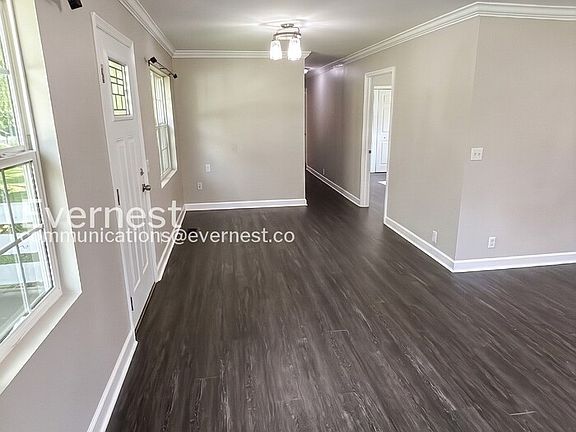 5th image of 736 Hancock Rd