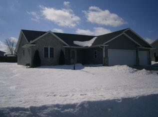 217 Genesis Dr, Evansville, WI 53536