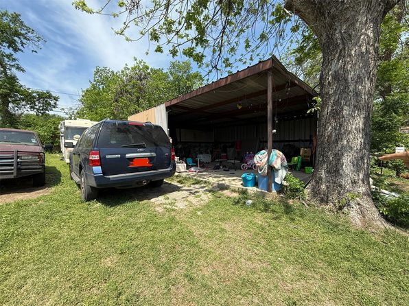 2319 Ross Ave, Fort Worth, TX 76164