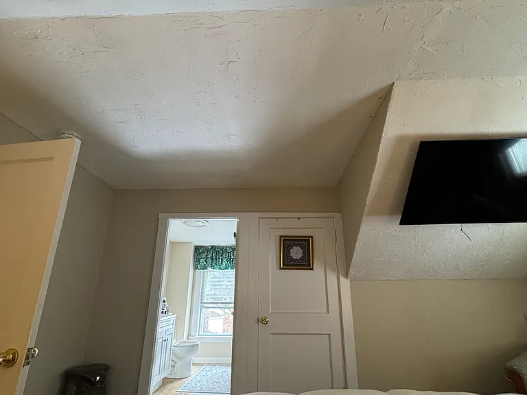 43 Warren Ave #2 — Photo 8