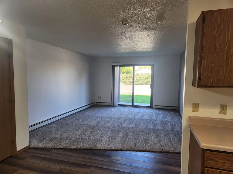 Christopher Place Apartments — Photo 12