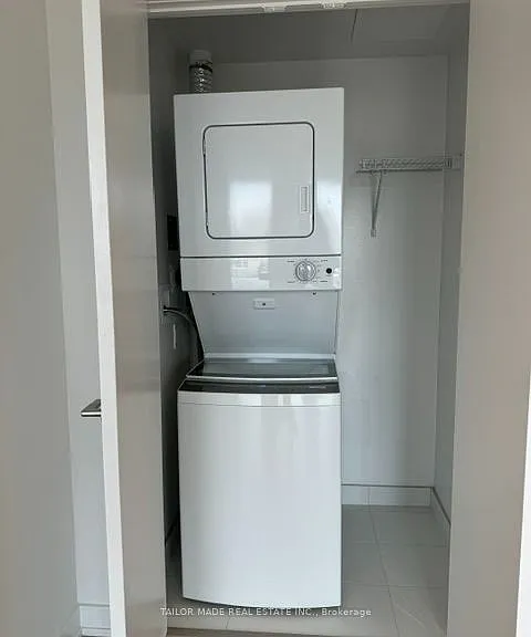 238 Simcoe St #1802 — Photo 9