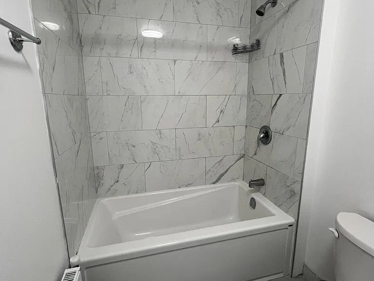 630 Cummings Ave — Photo 113
