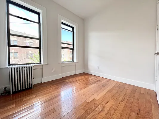 Rented by Zjama Realty Corp | media 6