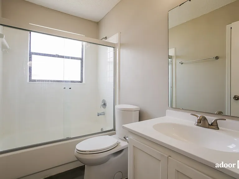 11644 Carondelet Ln — Photo 13