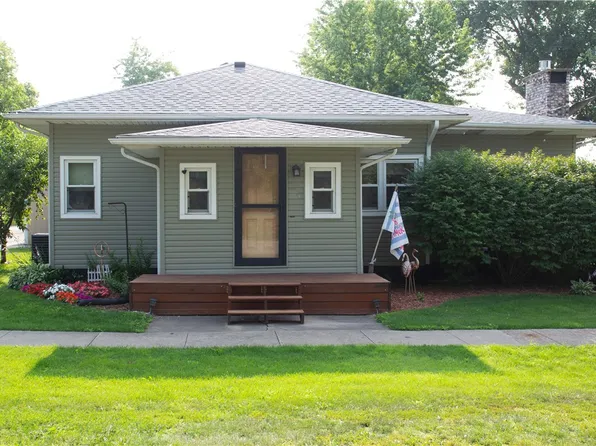 302 Merrill St, Bussey, IA 50044