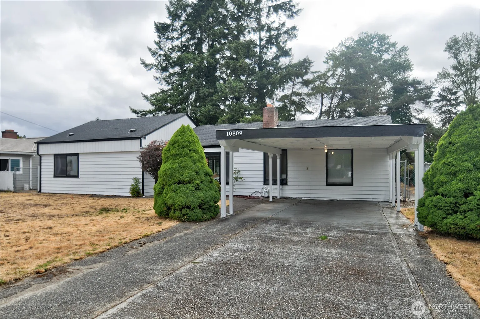 10809 Villa Ln SW photo 1