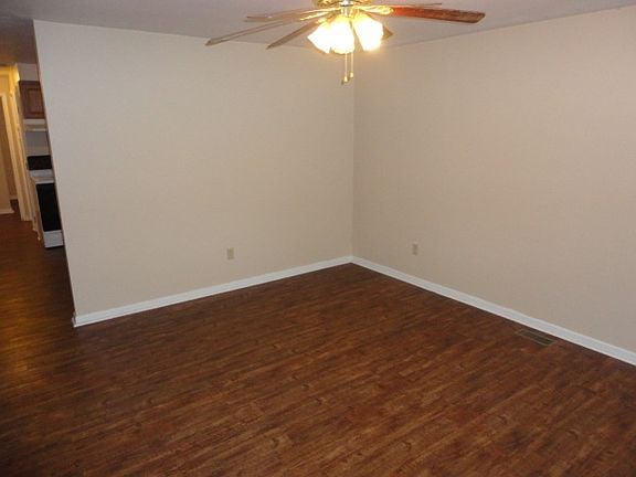2nd image of 7451 Twin Maple Dr APT 2
