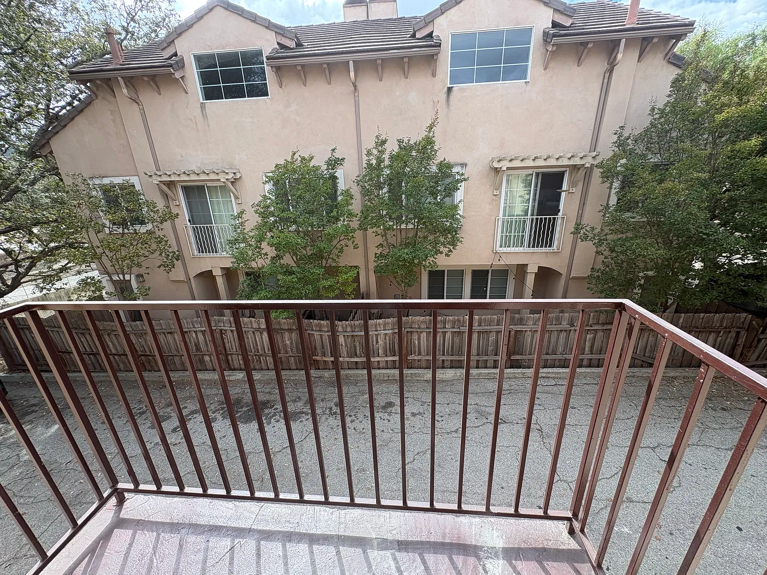 1 bed, 770 sqft, $2,250 — Photo 3