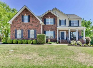 4 Redfree Dr, Simpsonville, SC 29681