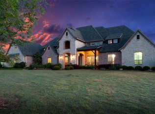 300 Murdoch Ln, Lucas, TX 75002