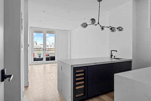 Rented by Compass | media 16