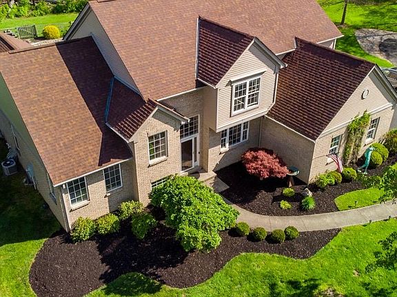 2nd image of 9274 Cactus Ln