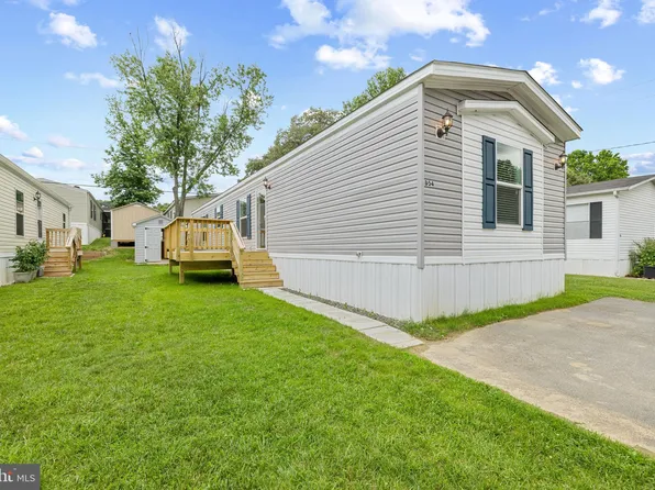 54 Keith Ln #D54, Jessup, MD 20794