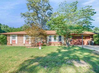 56609 Diamond Dr, Elkhart, IN 46516
