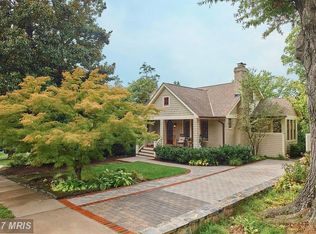 5009 25th St N, Arlington, VA 22207