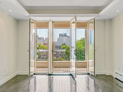 30-11 21st St #4B, Astoria, NY, 11102