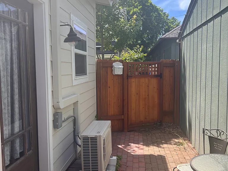 2824 W Sinto Ave #ADU — Photo 25