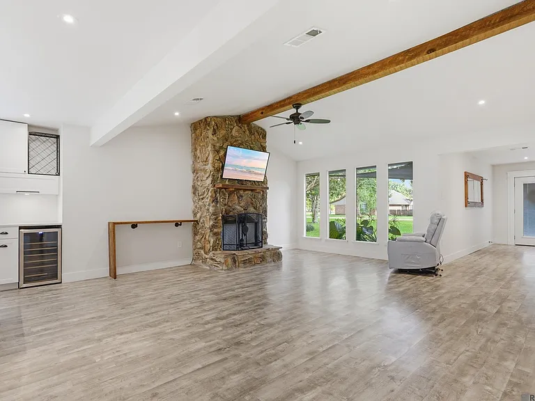 44464 Lakewood Dr — Photo 6