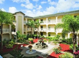 6030 Medici Ct APT 202, Sarasota, FL 34243
