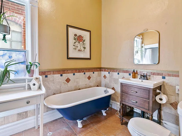 724 Lipan St — Photo 11