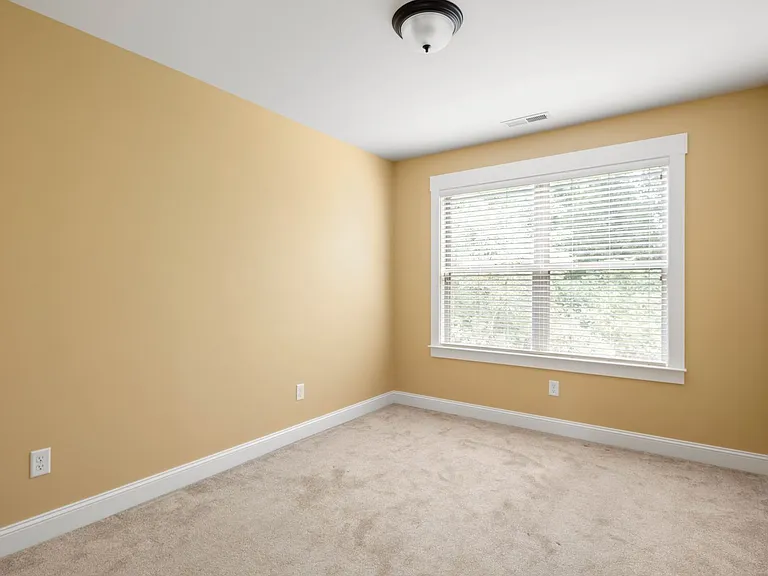 8 Cottage Cove Ln — Photo 16