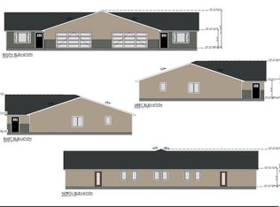 633 7th St, Sheldon, IA 51201