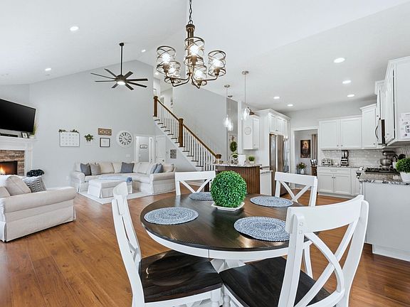 4th image of 7790 E Cherokee Rd