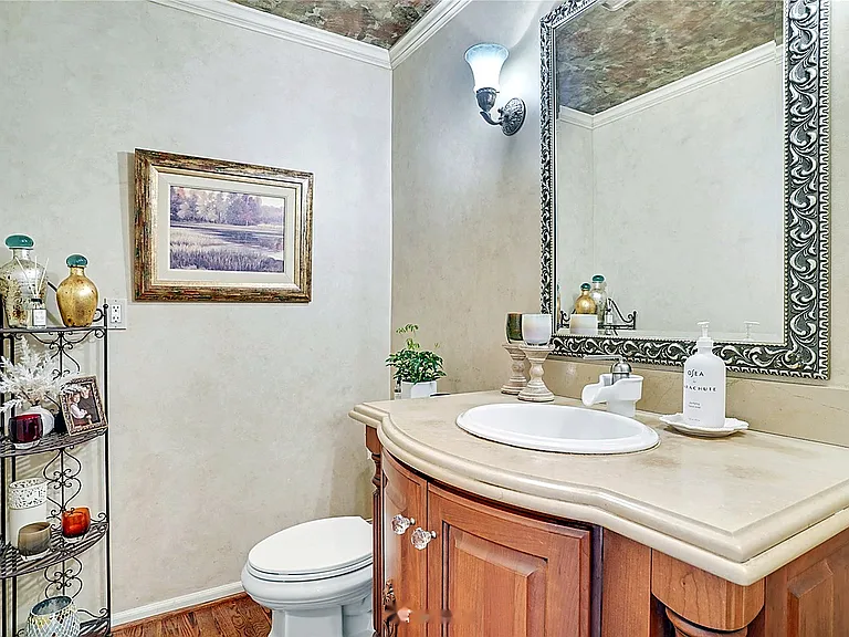 21923 NE 21st Pl — Photo 20