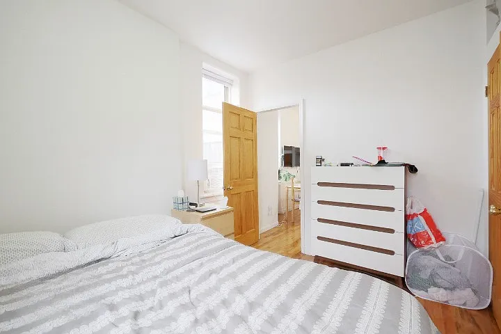 647 Franklin Ave #1RR — Photo 9