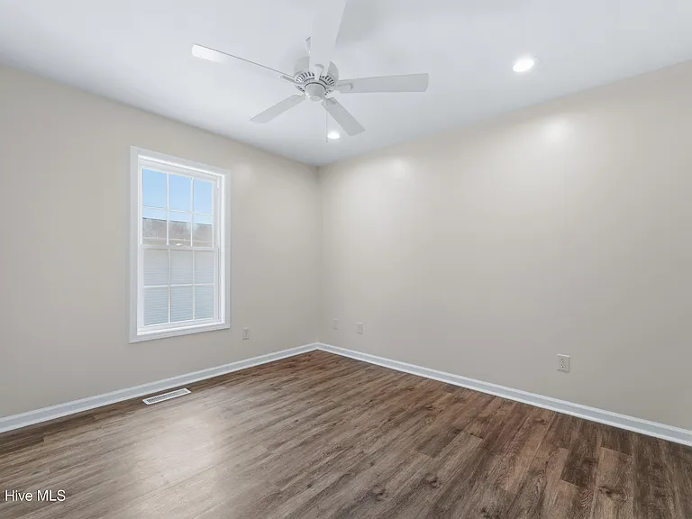 301 Johns Way — Photo 13