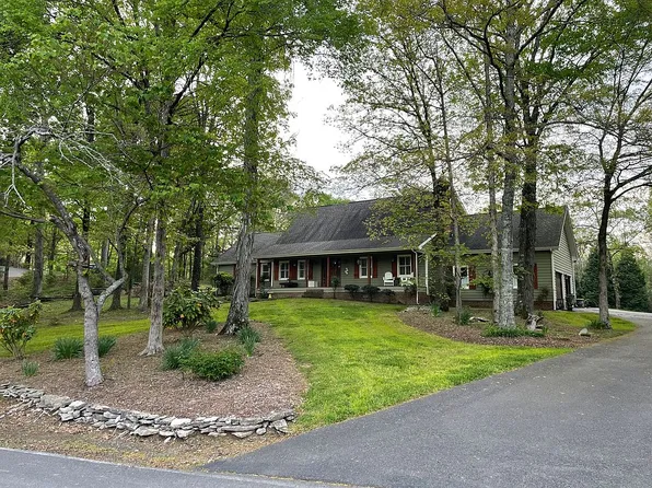 462 Finnell Rd NW, Cleveland, TN 37312