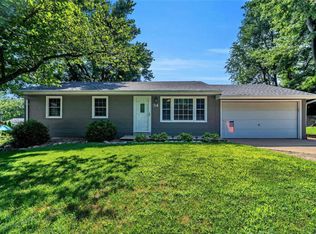 34 Sharon Dr, Saint Charles, MO 63303