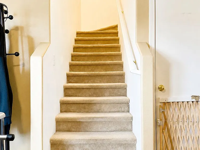 5714 Quay Dr NE — Photo 23