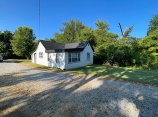 18210 Shelbyville Rd, Fisherville, KY 40023