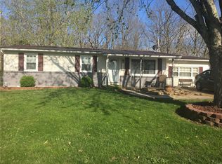 1430 Cedar Ln, Bismarck, MO 63624