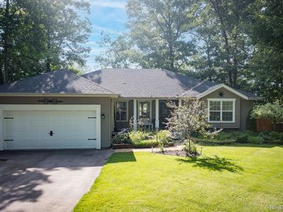 4920 Paula Ave, Clarkston, MI, 48346