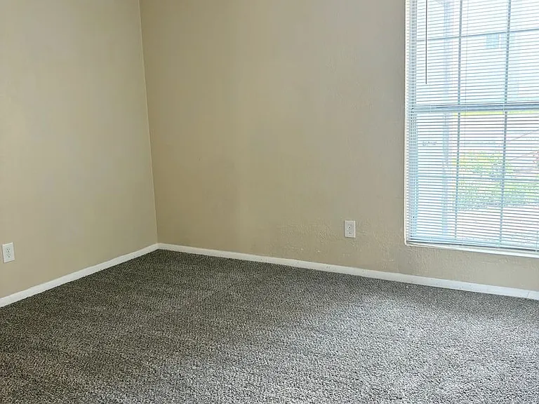 3510 Parkmoor Village Dr #F — Photo 12