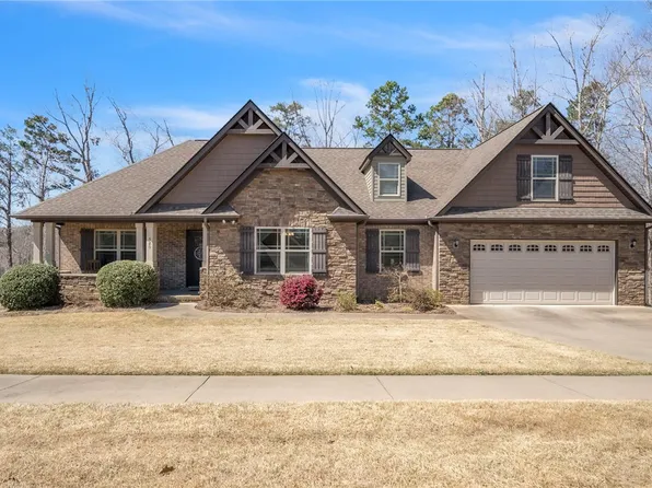 520 Scenic Oak Dr, Moore, SC 29369