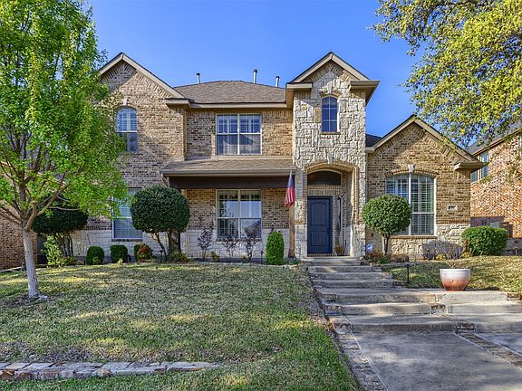 4th image of 1700 Lake Forest Dr