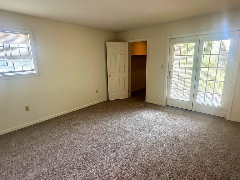 19 Black Oak Dr — Photo 21