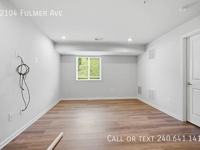 22104 Fulmer Ave — Photo 22