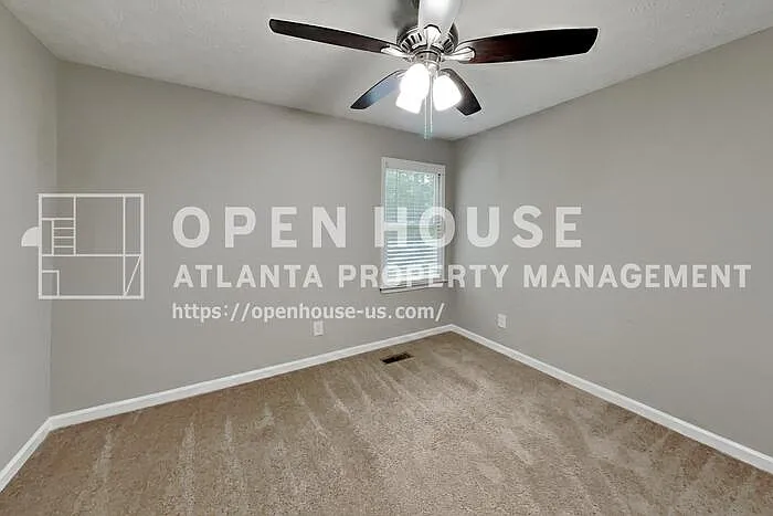 2330 Hinton Rd — Photo 11