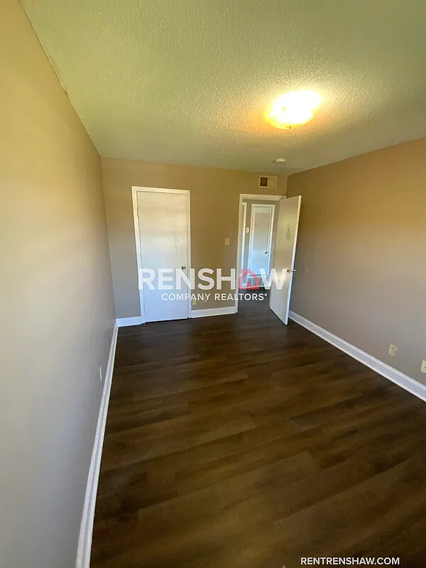 2 bed, 1.0 bath, 770 sqft, $600 — Photo 2