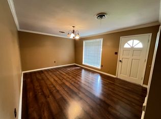 888 Mary Ave, Grenada, MS 38901