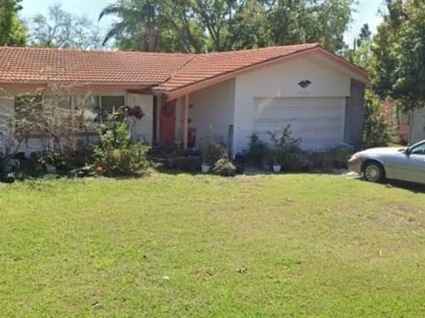 13956 80th Ave, Seminole, FL 33776