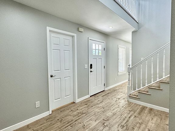 Entry Foyer