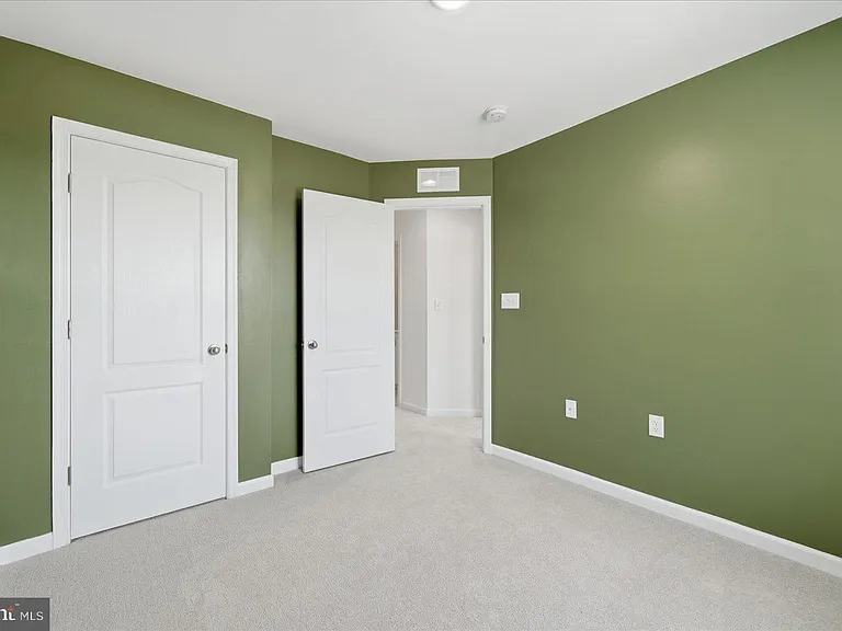 658 Thumper Dr — Photo 7